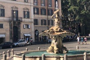 Arrival in Rome. Walking tour of Rome