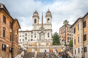 Arrival in Rome. Walking tour of Rome